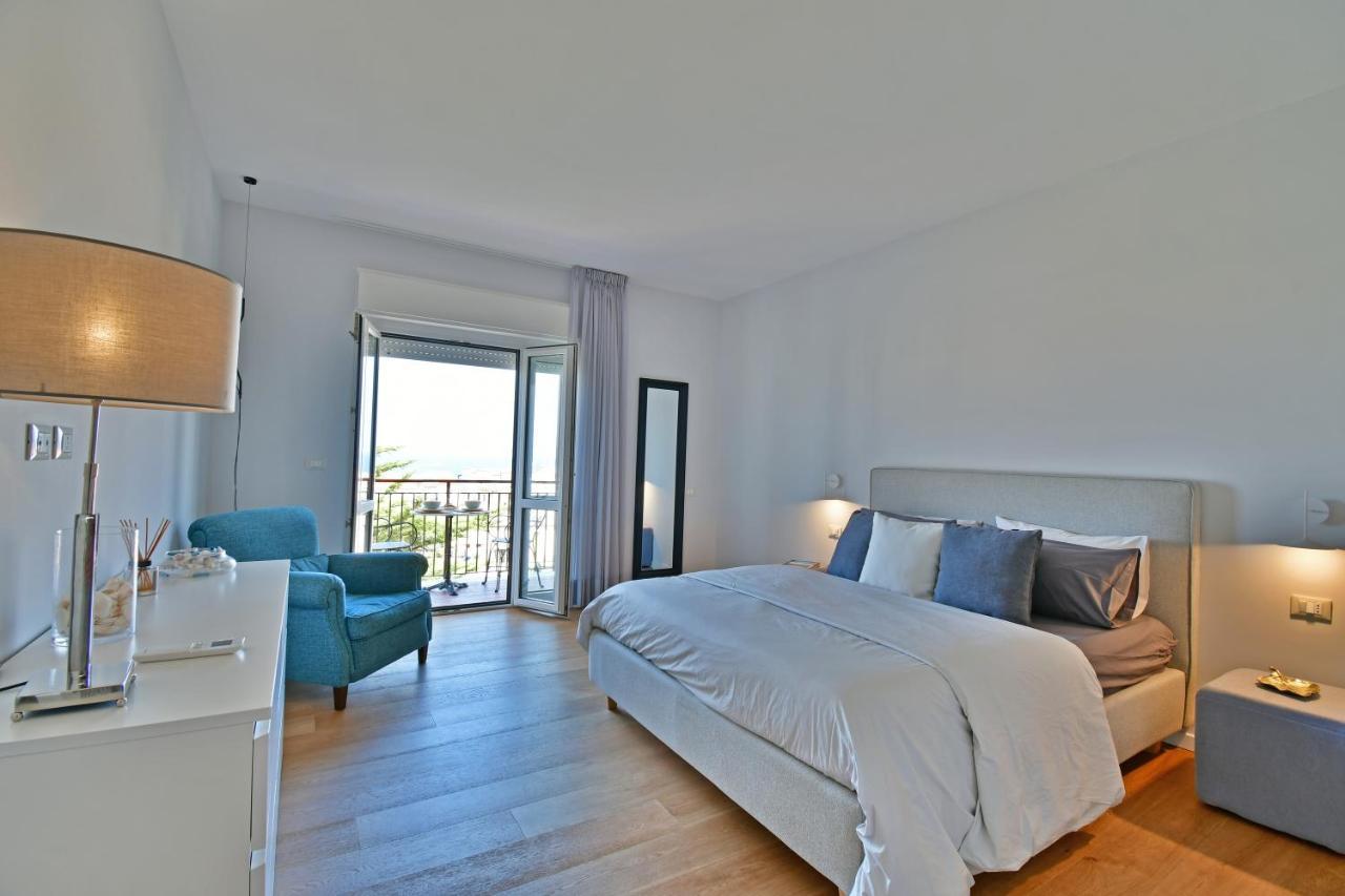 Luxury Suites Joy In Cefalù Exterior foto